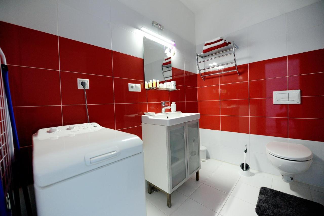 Apartman Centroom Piest'any Luaran gambar